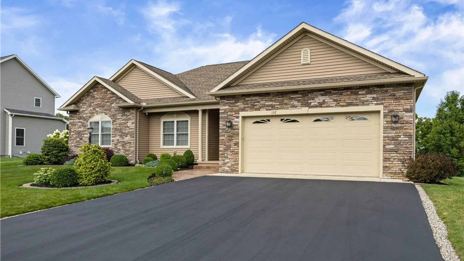 Property at 137 Kensington Court, Livonia, NY 14487 3