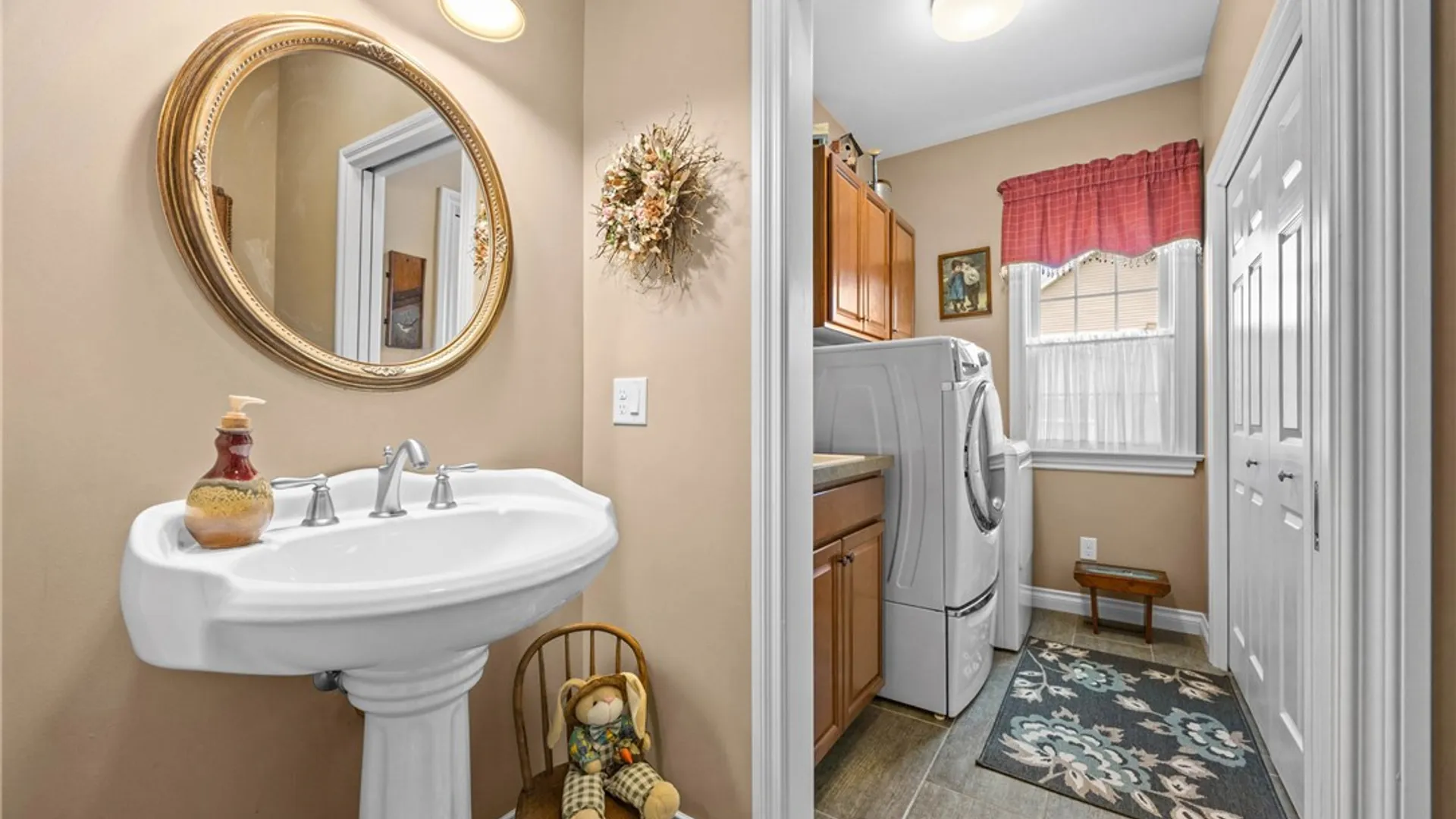 Property at 137 Kensington Court, Livonia, NY 14487 15