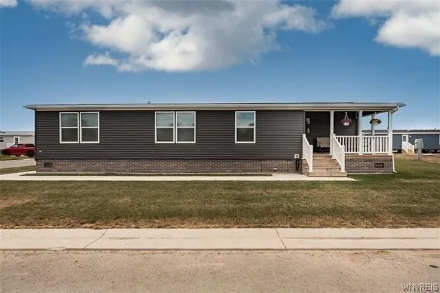 Property at 4325 Hurontario Avenue, Niagara, NY 14304