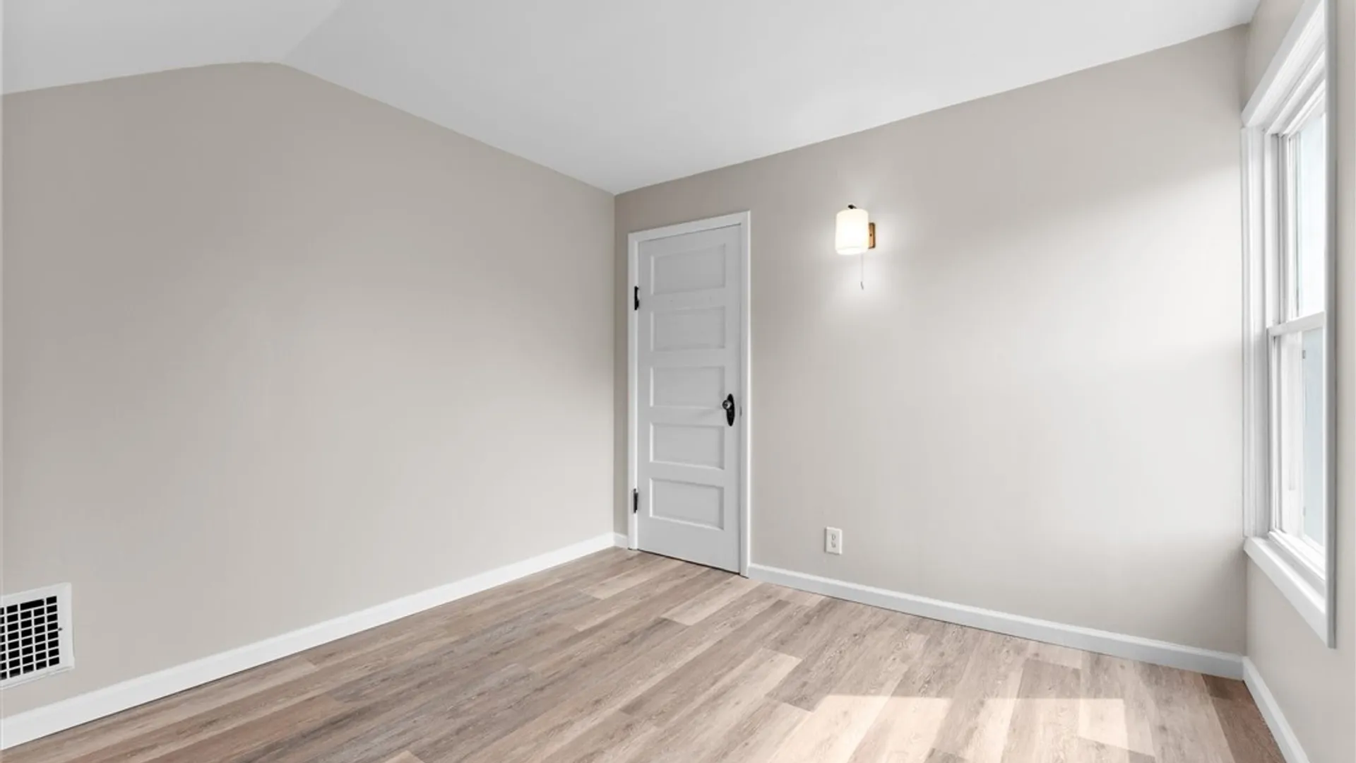 Property at 124 Worden Avenue, Syracuse, NY 13208 21