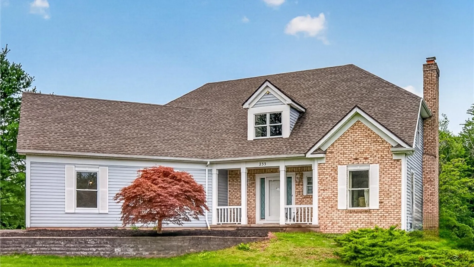 Property at 233 Dean Road, Parma, NY 14559 3