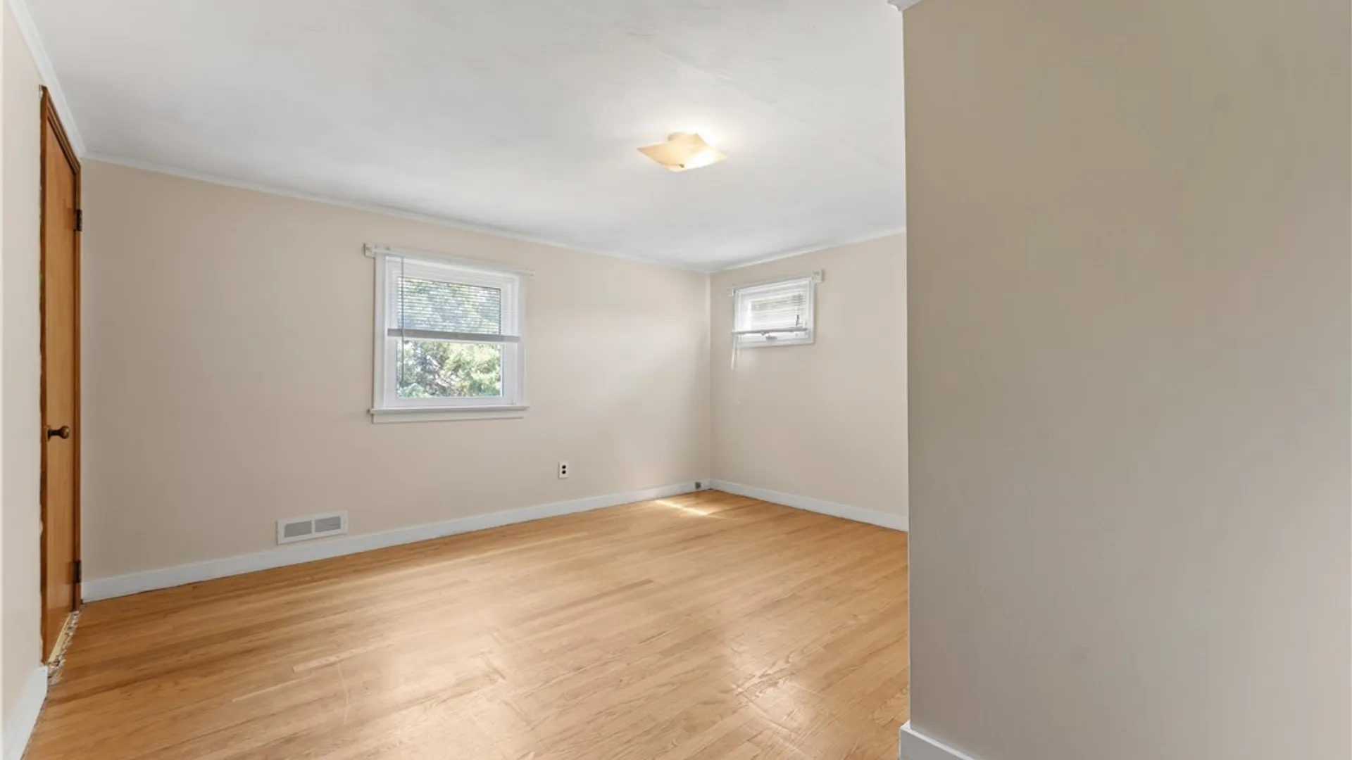 Property at 77 W 7th Street, Oswego, NY 13126 19