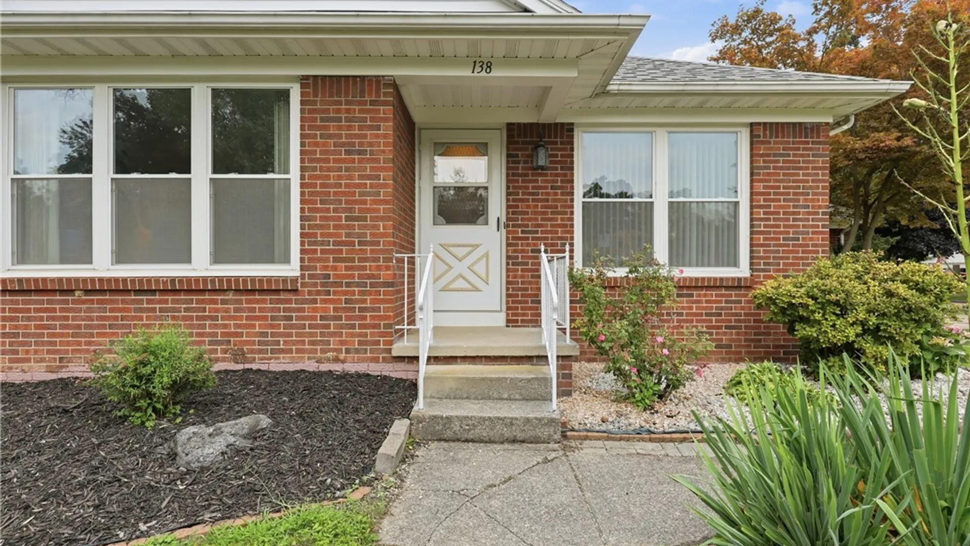Property at 138 Woodshire, Amherst, NY 14068 5