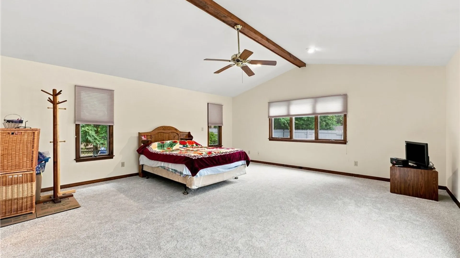 Property at 138 Woodshire, Amherst, NY 14068 18