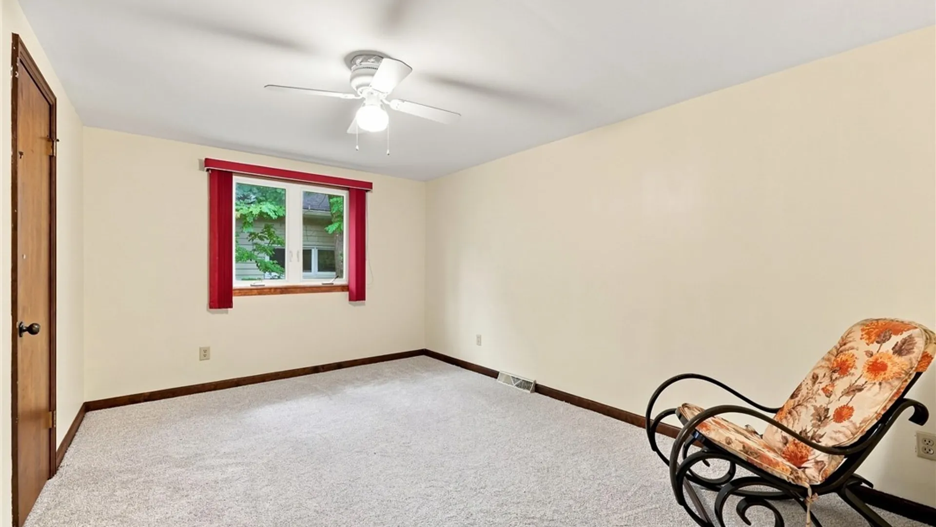 Property at 138 Woodshire, Amherst, NY 14068 26