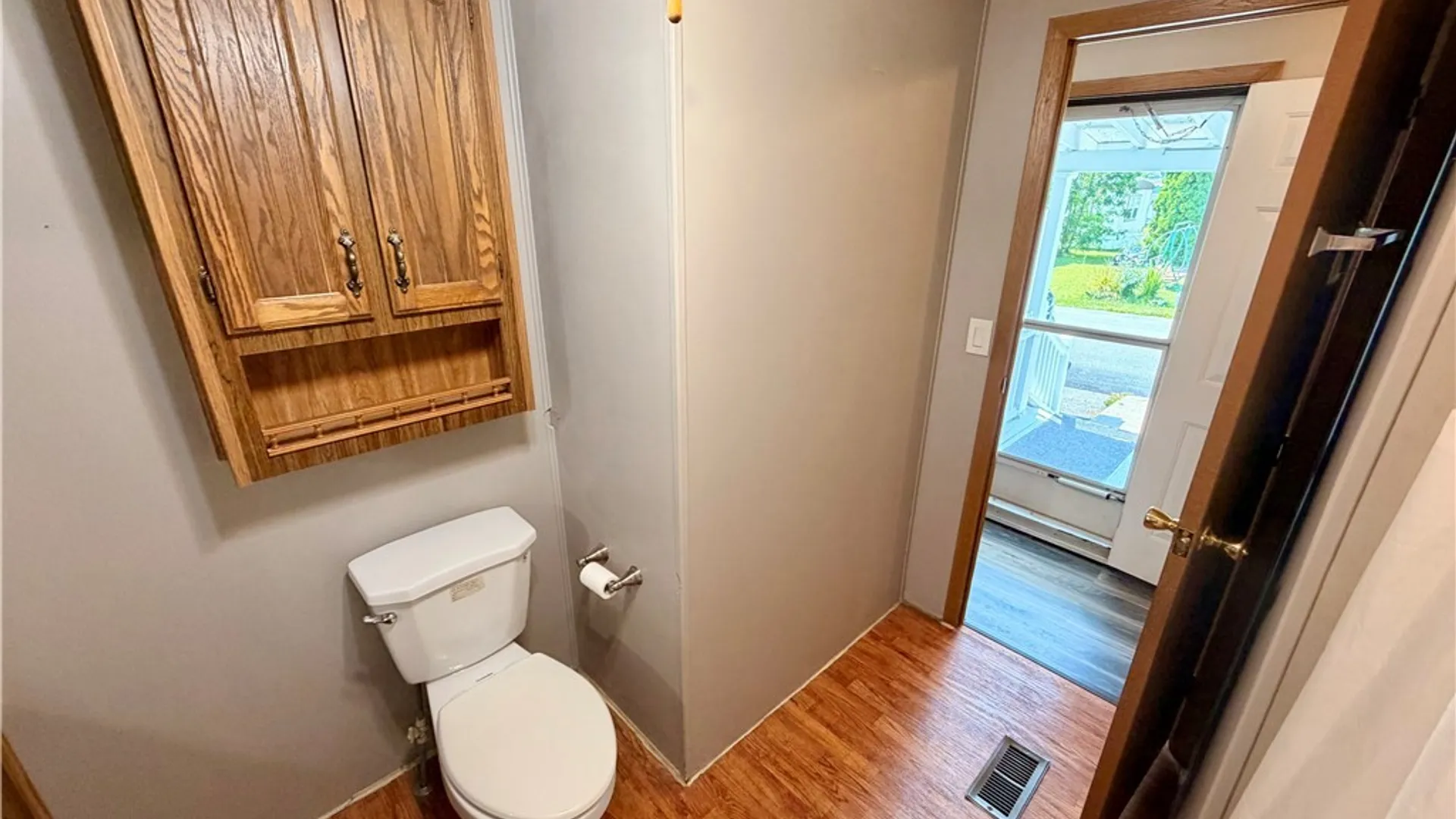 Property at 6035 S Transit #319 Village Pkwy Rd, Lockport Town, NY 14094 18