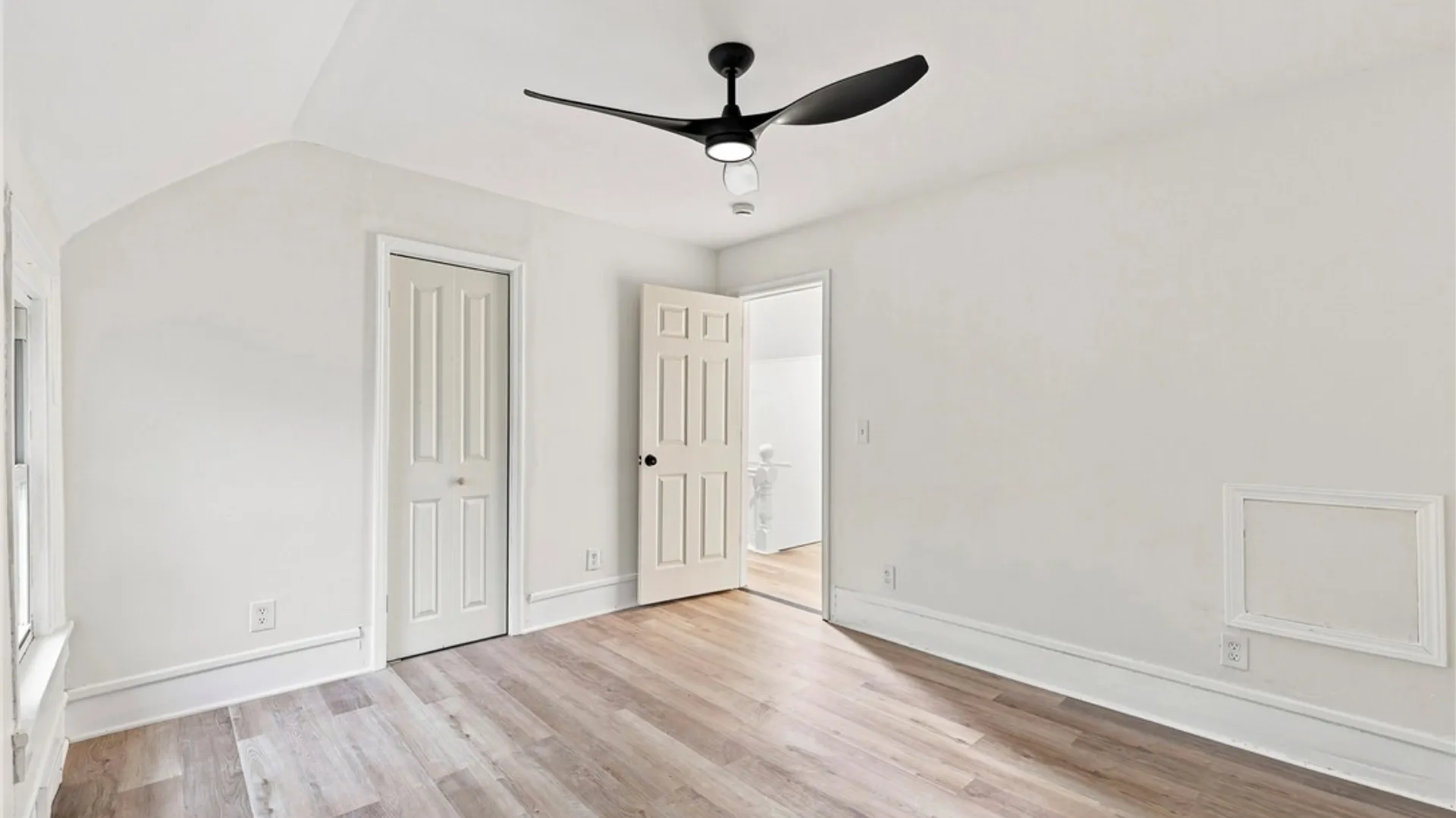 Property at 187 Chester Street, Buffalo, NY 14208 10