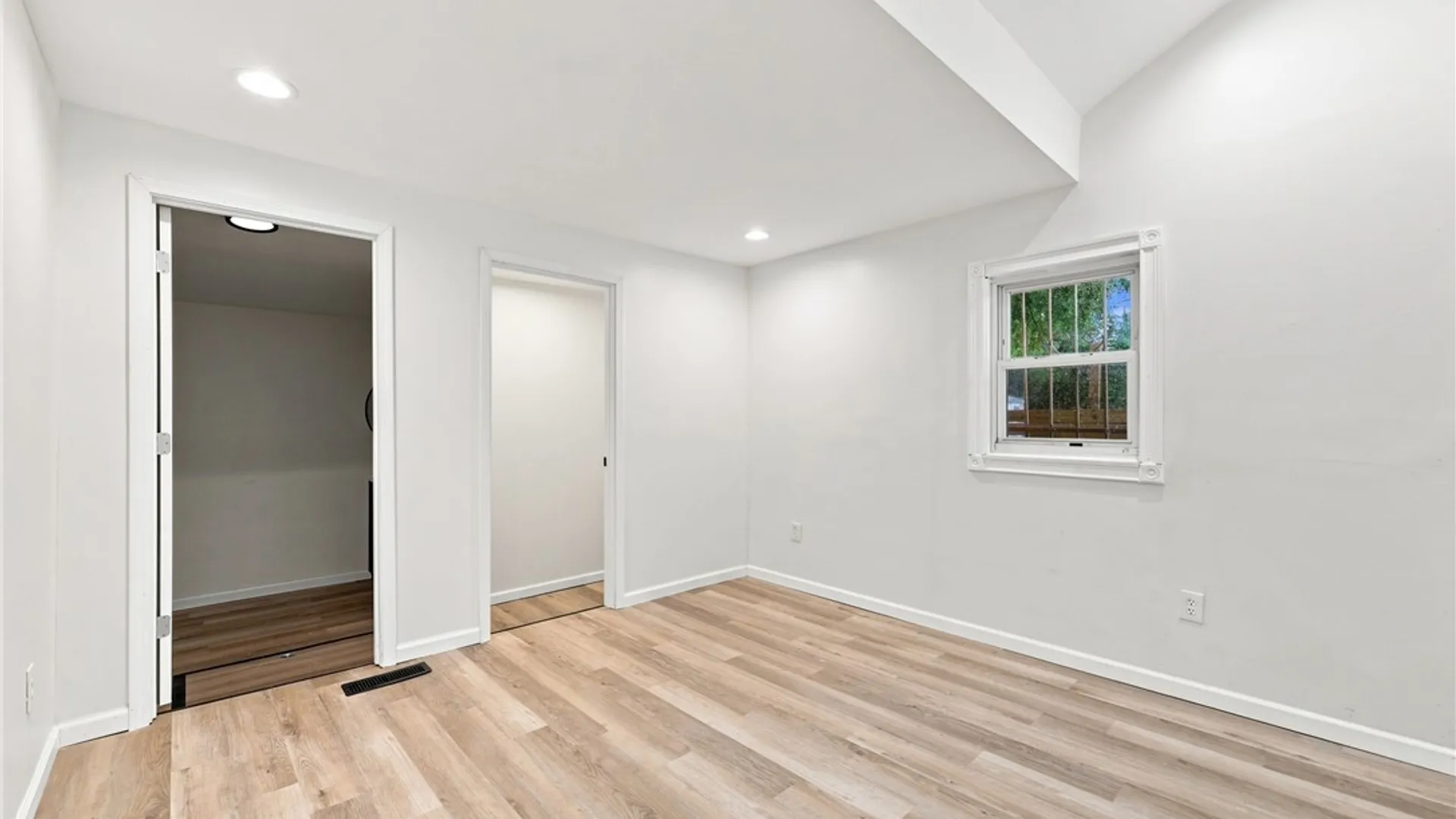 Property at 187 Chester Street, Buffalo, NY 14208 30