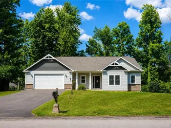 Property at 7924 Springwoods Circle, Lysander, NY 13027