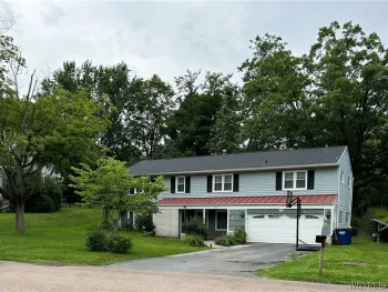 Property at 102 Trent Lane, Camillus, NY 13031