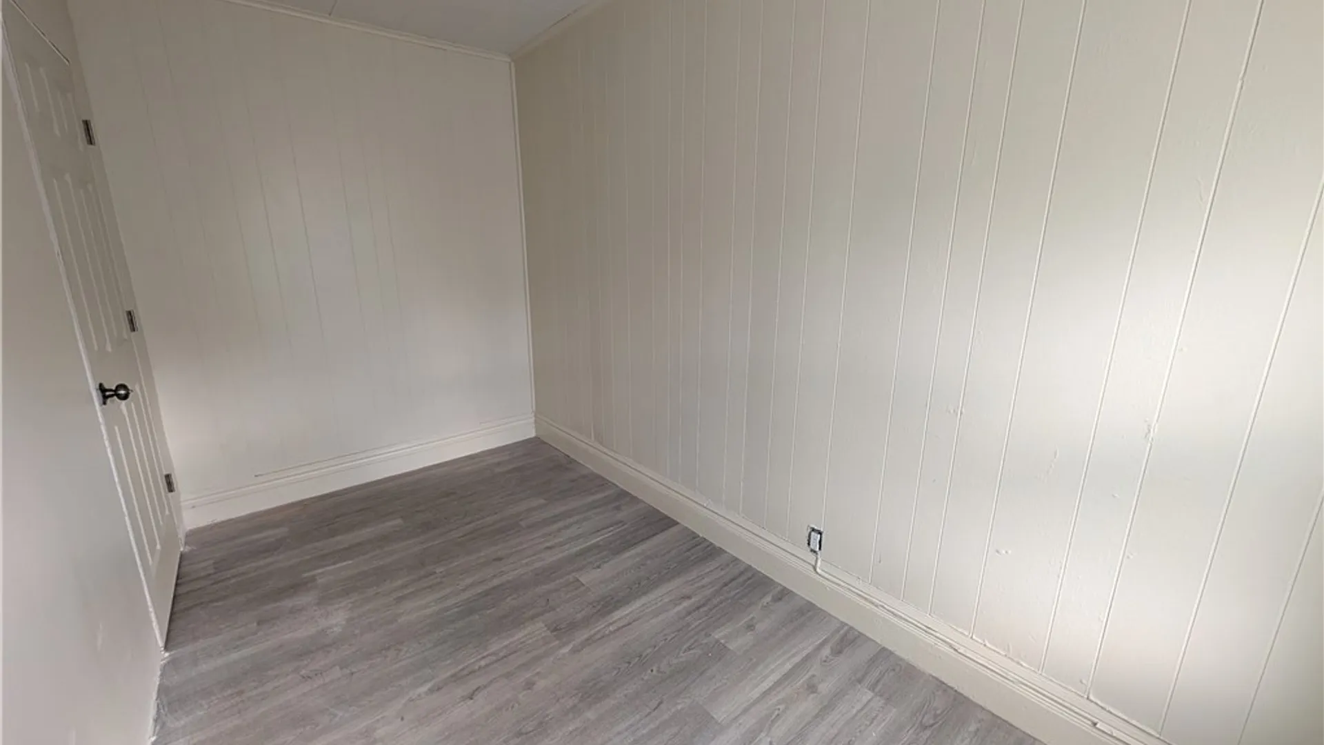 Property at 616 7th Ave - UPPER, Niagara Falls, NY 14301 10