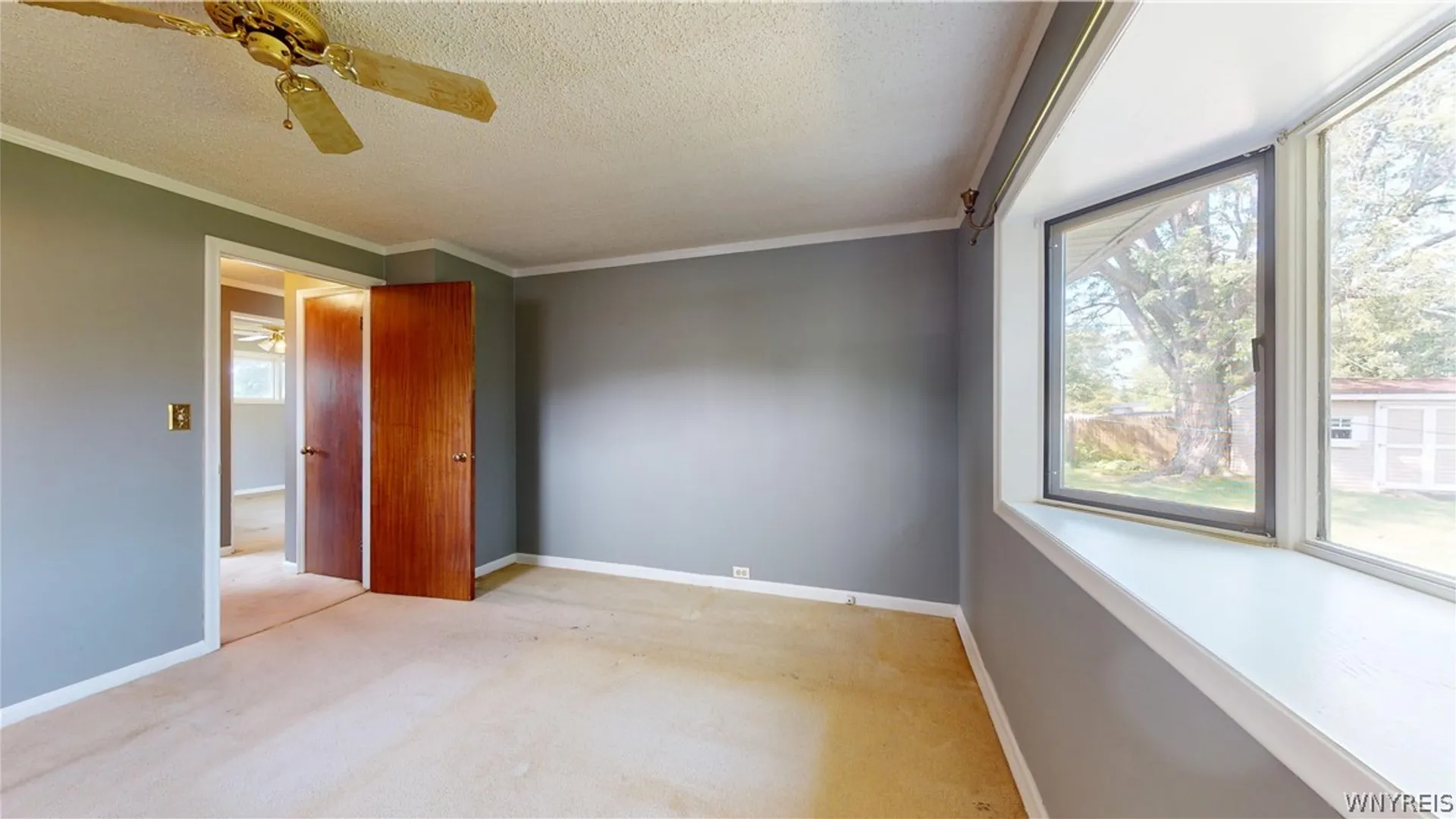 Property at 2045 Parker Boulevard, Tonawanda, NY 14150 23
