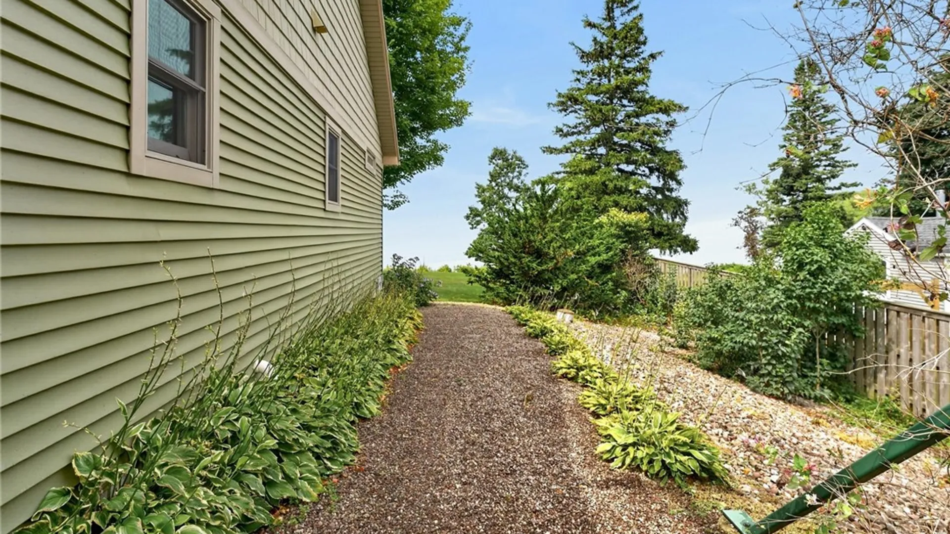 Property at 4609 Spinnaker Lane, Williamson, NY 14589 36