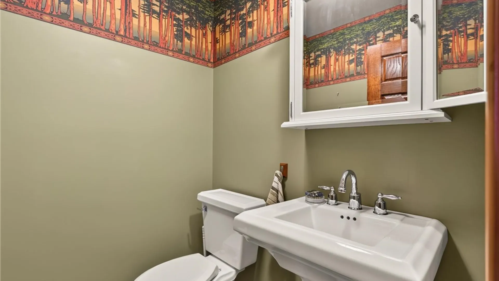 Property at 4609 Spinnaker Lane, Williamson, NY 14589 21