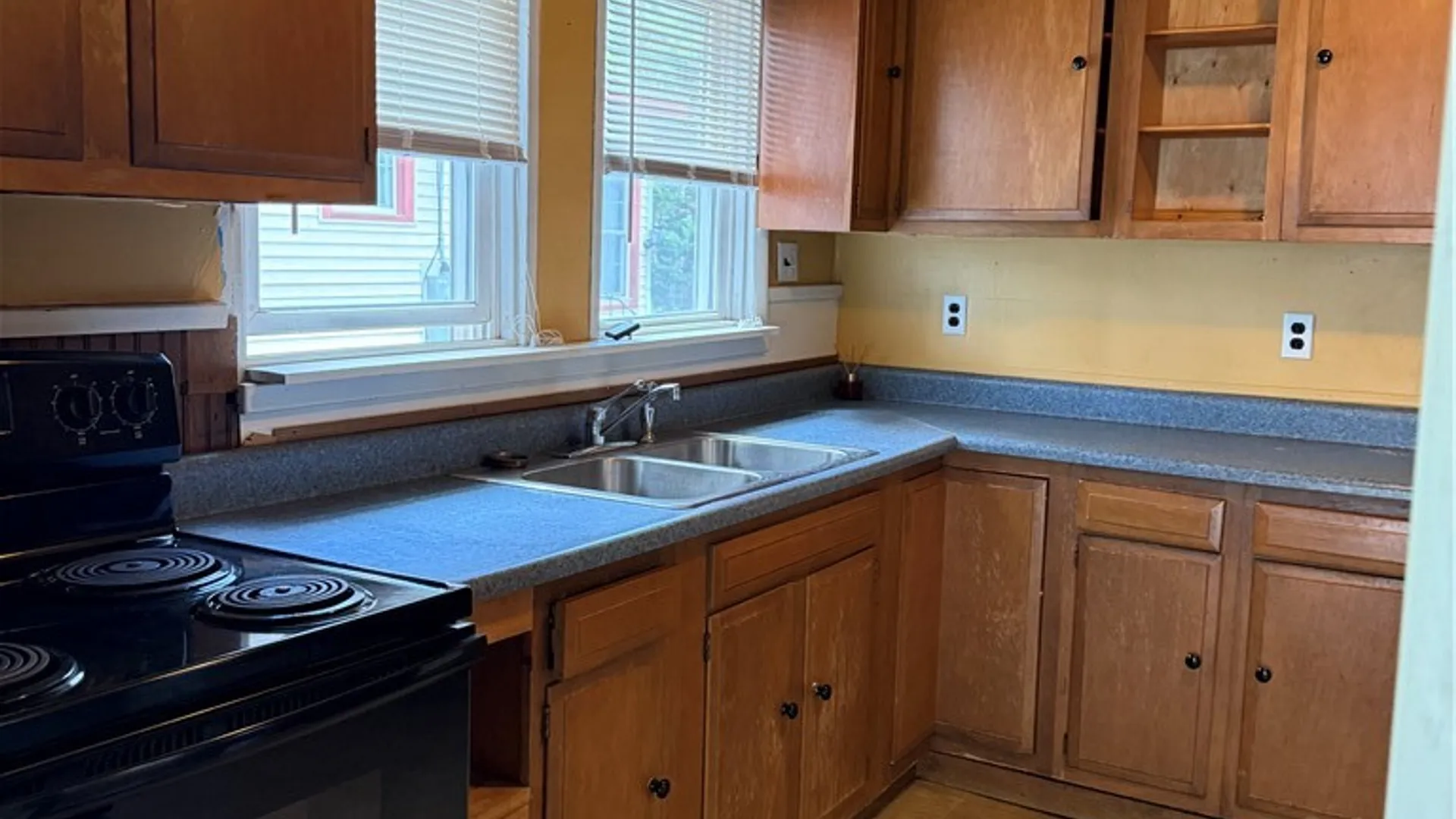 Property at 420 Broadway Avenue, Watertown City, NY 13601 8