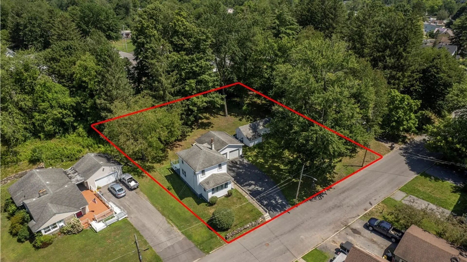 Property at 1032 Elwood Street, Rome, NY 13440 4