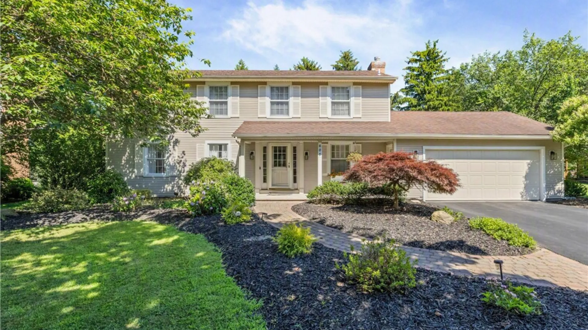 Property at 606 Concord Drive, Webster, NY 14580 4