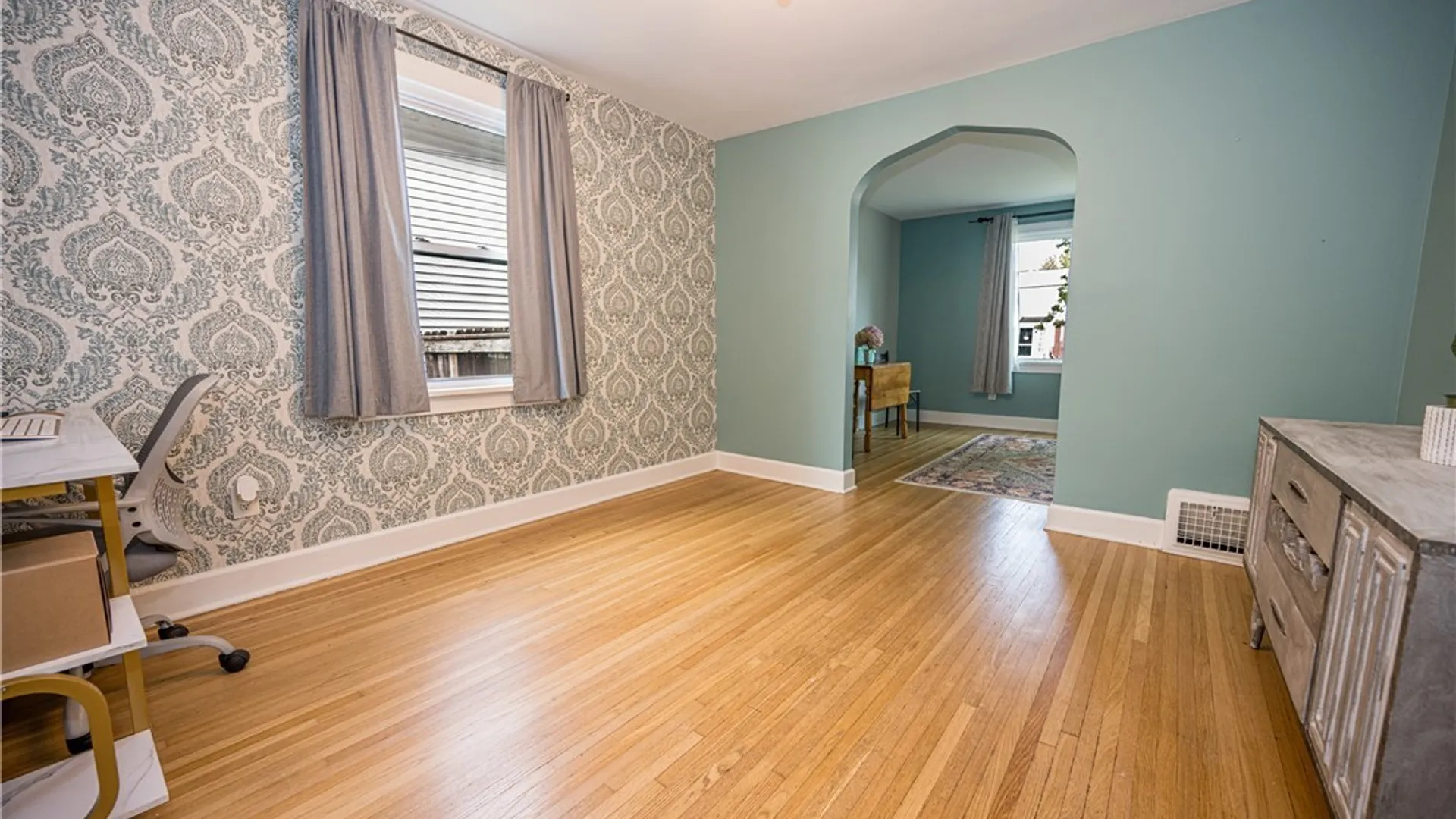Property at 83 Whitehall Avenue, Buffalo, NY 14220 12