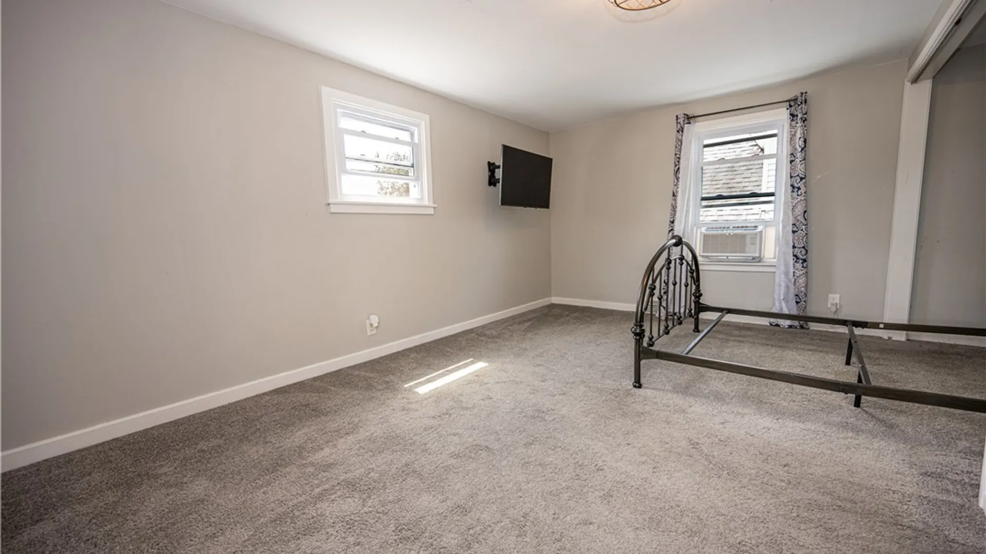 Property at 83 Whitehall Avenue, Buffalo, NY 14220 31