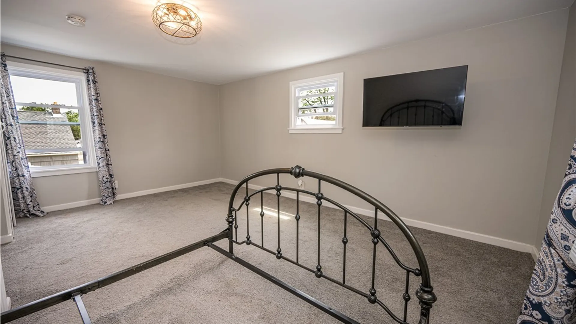 Property at 83 Whitehall Avenue, Buffalo, NY 14220 34