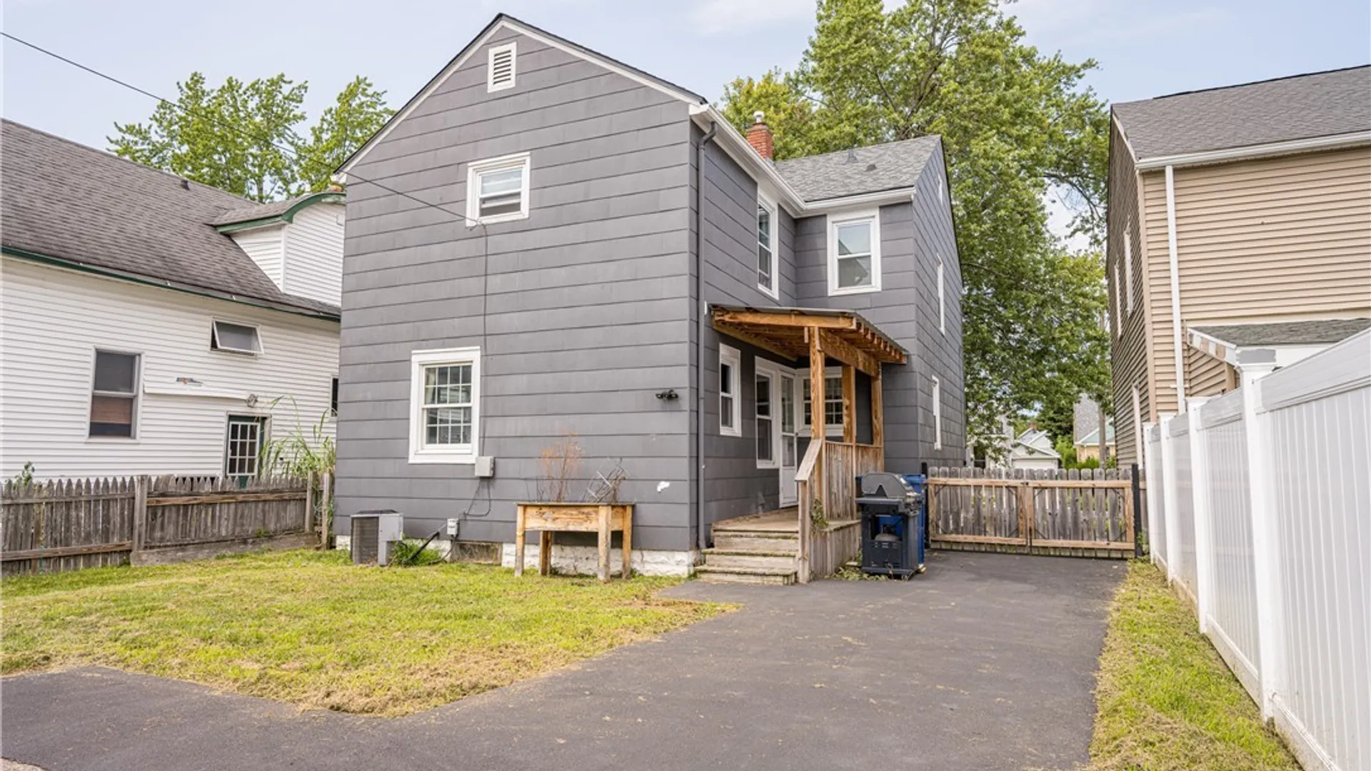 Property at 83 Whitehall Avenue, Buffalo, NY 14220 38