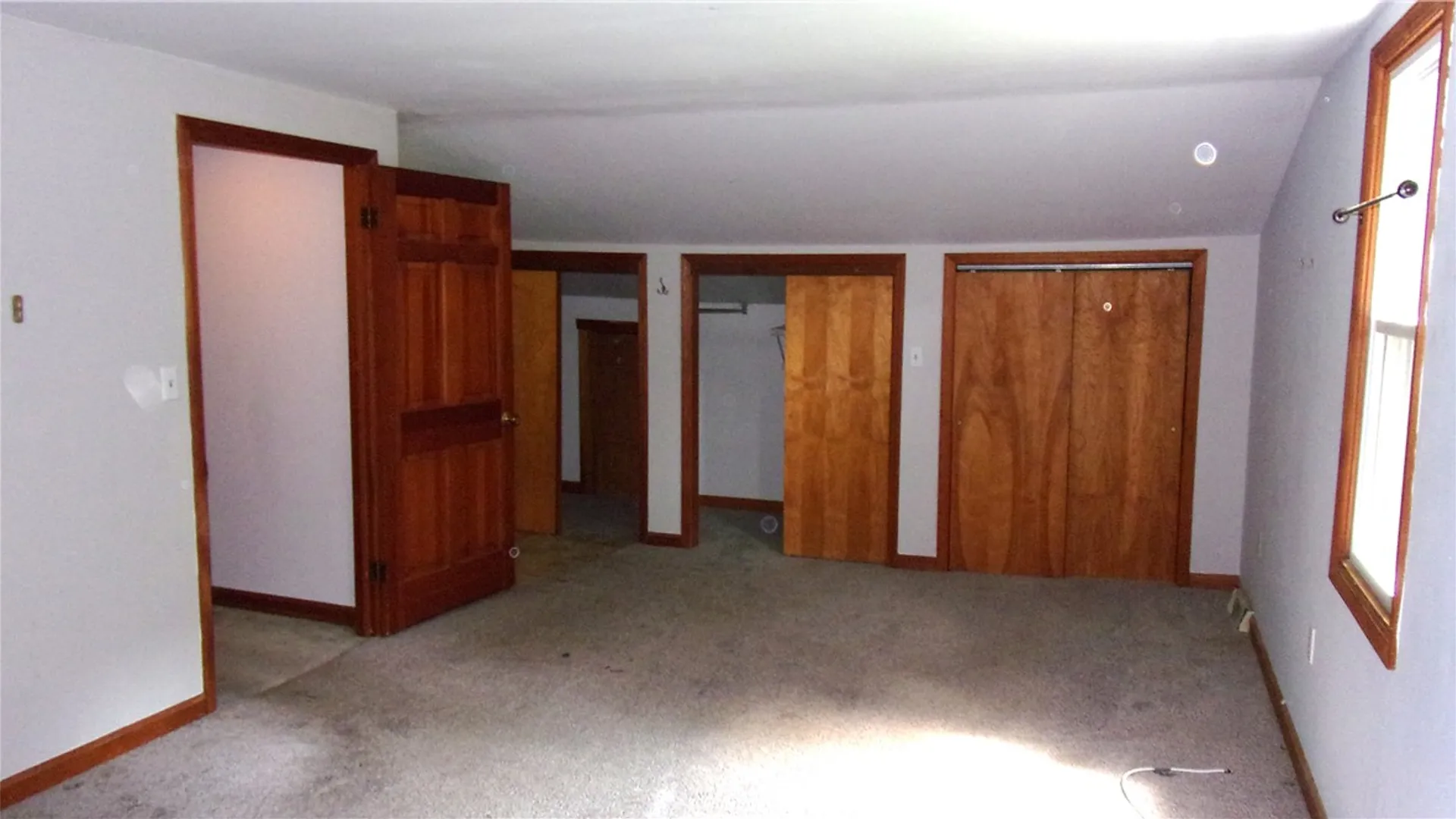 Property at 5028 Lake Road, Avon, NY 14414 10