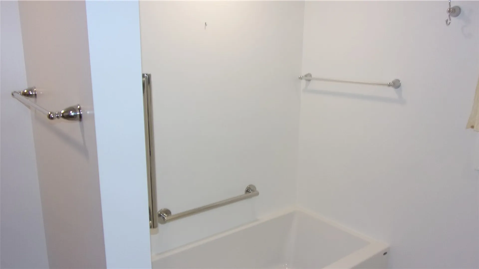 Property at 5028 Lake Road, Avon, NY 14414 14