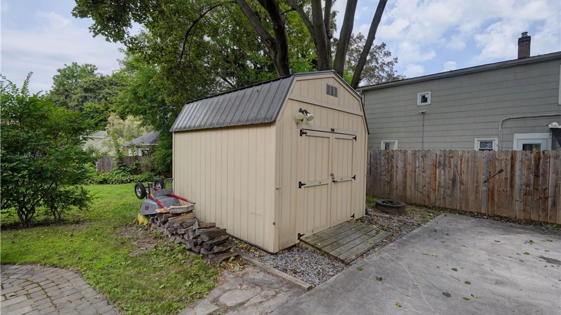 Property at 217 East Avenue, East Rochester, NY 14445 6