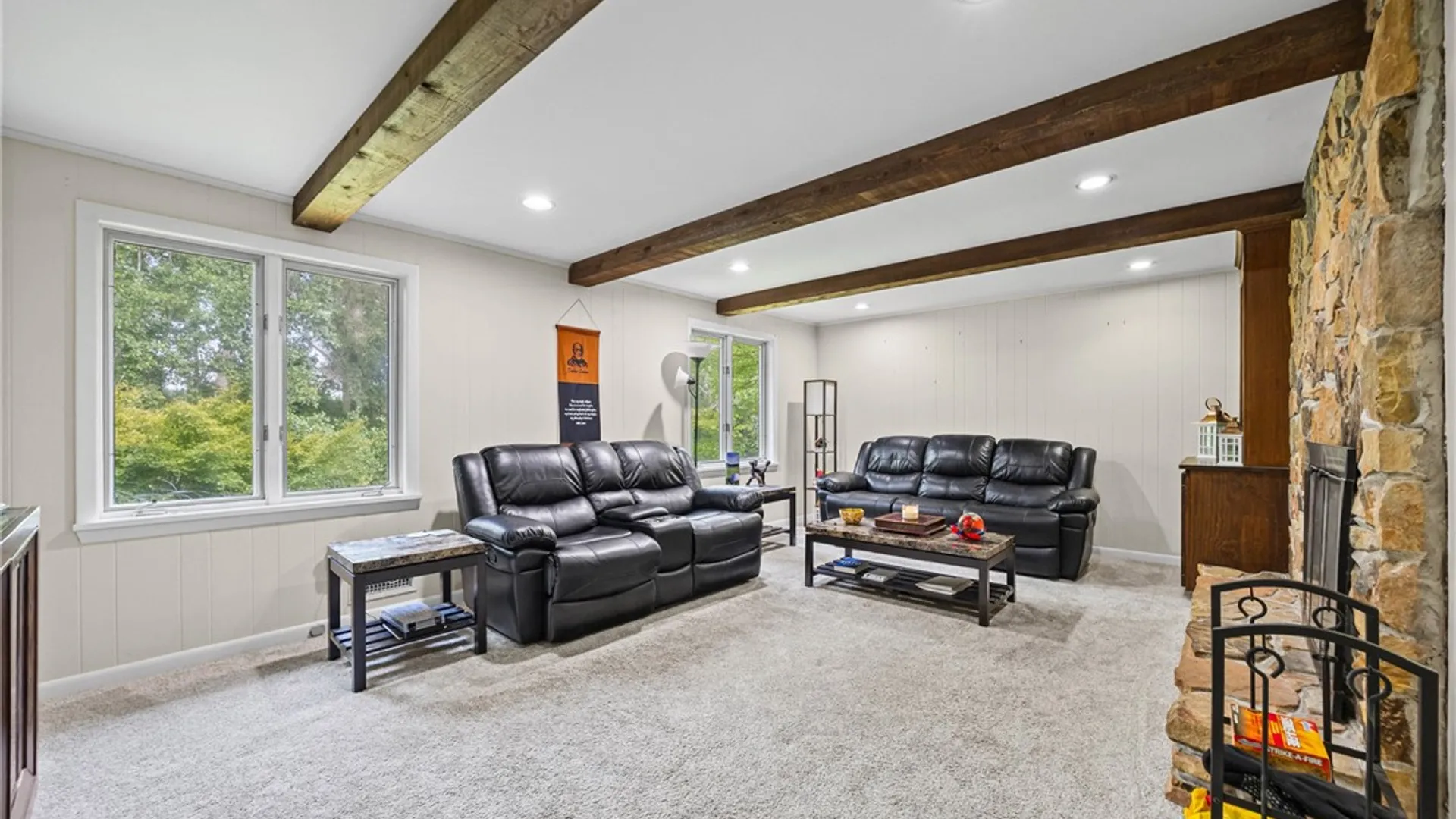 Property at 32 Framingham Lane, Pittsford, NY 14534 13