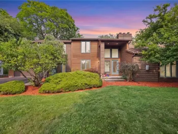 Property at 32 Framingham Lane, Pittsford, NY 14534