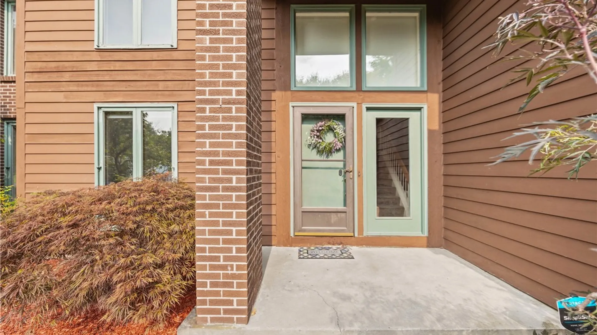 Property at 32 Framingham Lane, Pittsford, NY 14534 5