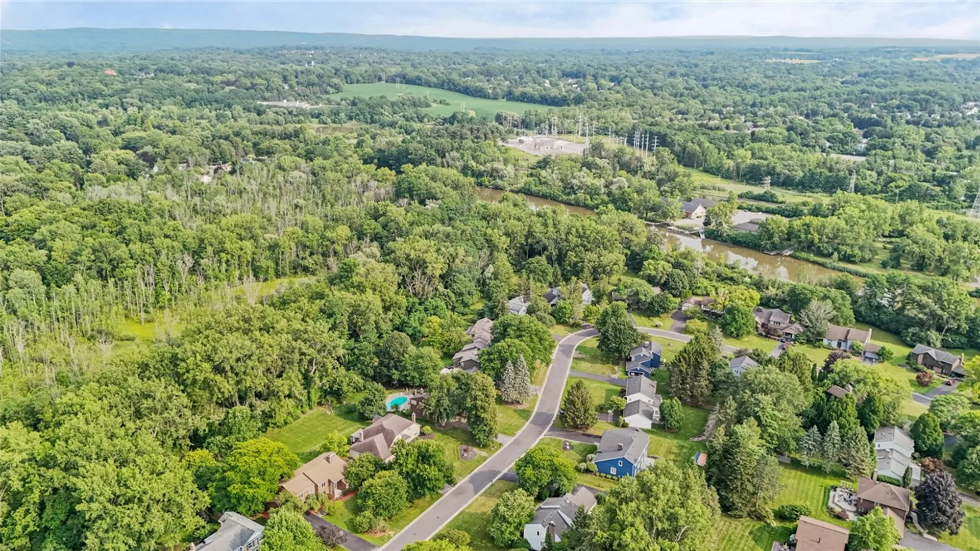 Property at 32 Framingham Lane, Pittsford, NY 14534 49