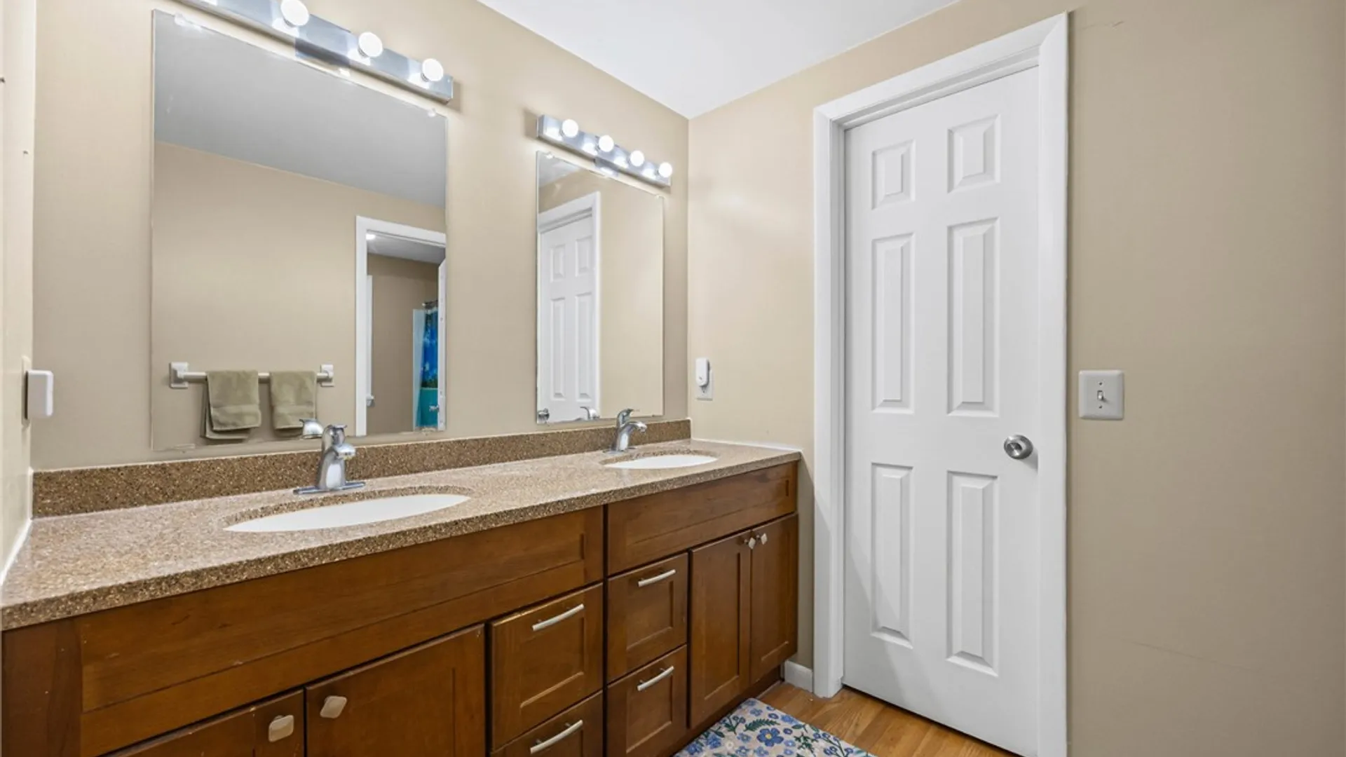 Property at 32 Framingham Lane, Pittsford, NY 14534 30