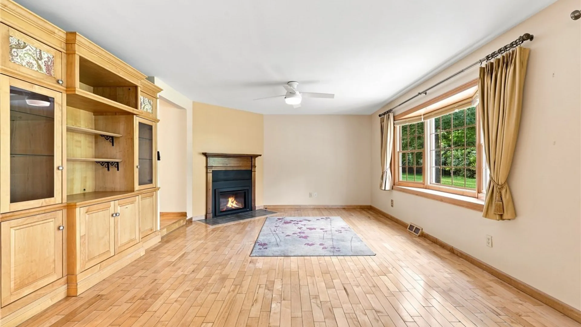 Property at 181 Bridle Path, Orchard Park, NY 14127 8