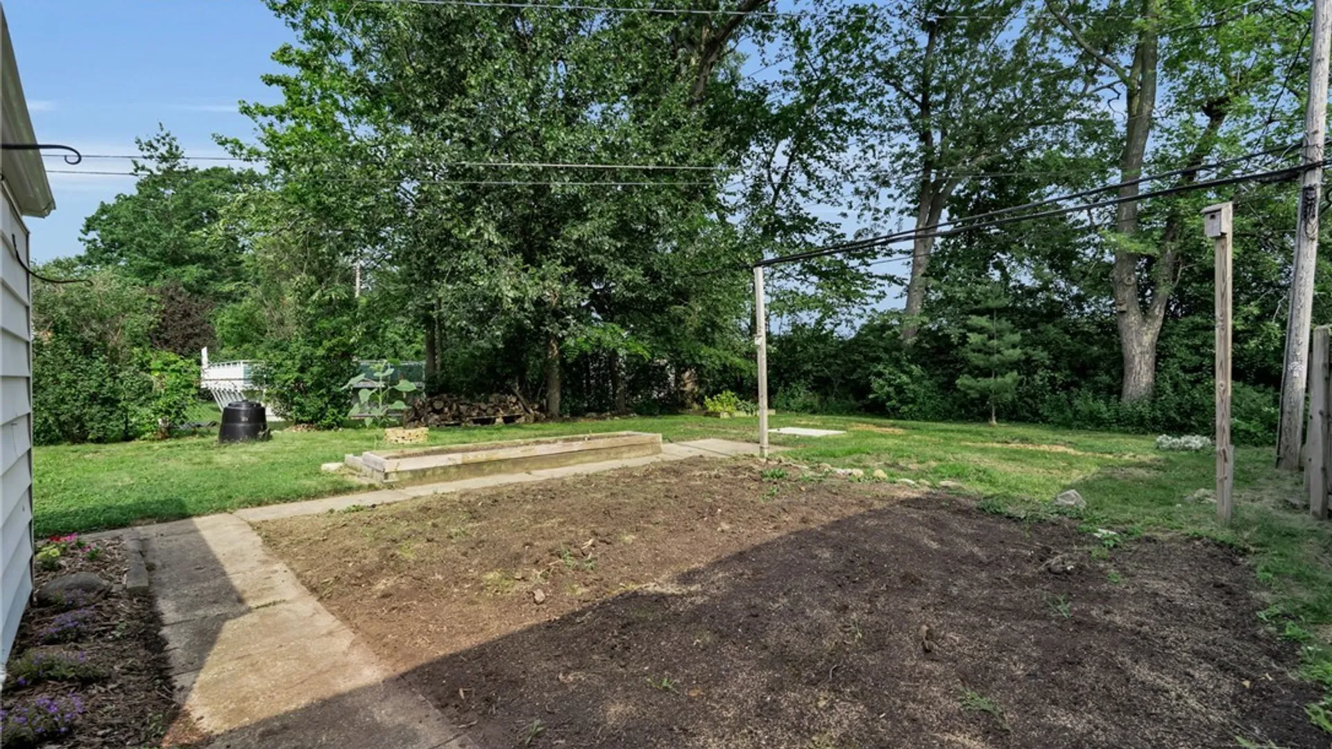 Property at 372 Woodland Drive, Tonawanda, NY 14223 22