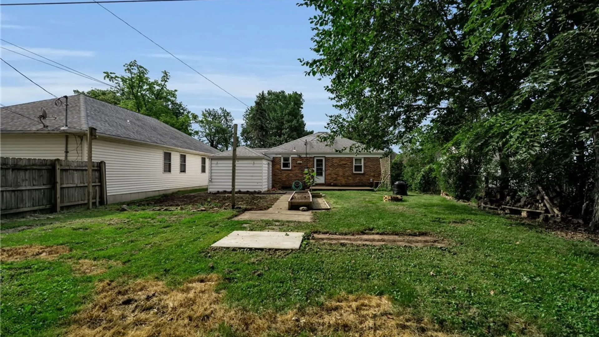 Property at 372 Woodland Drive, Tonawanda, NY 14223 27