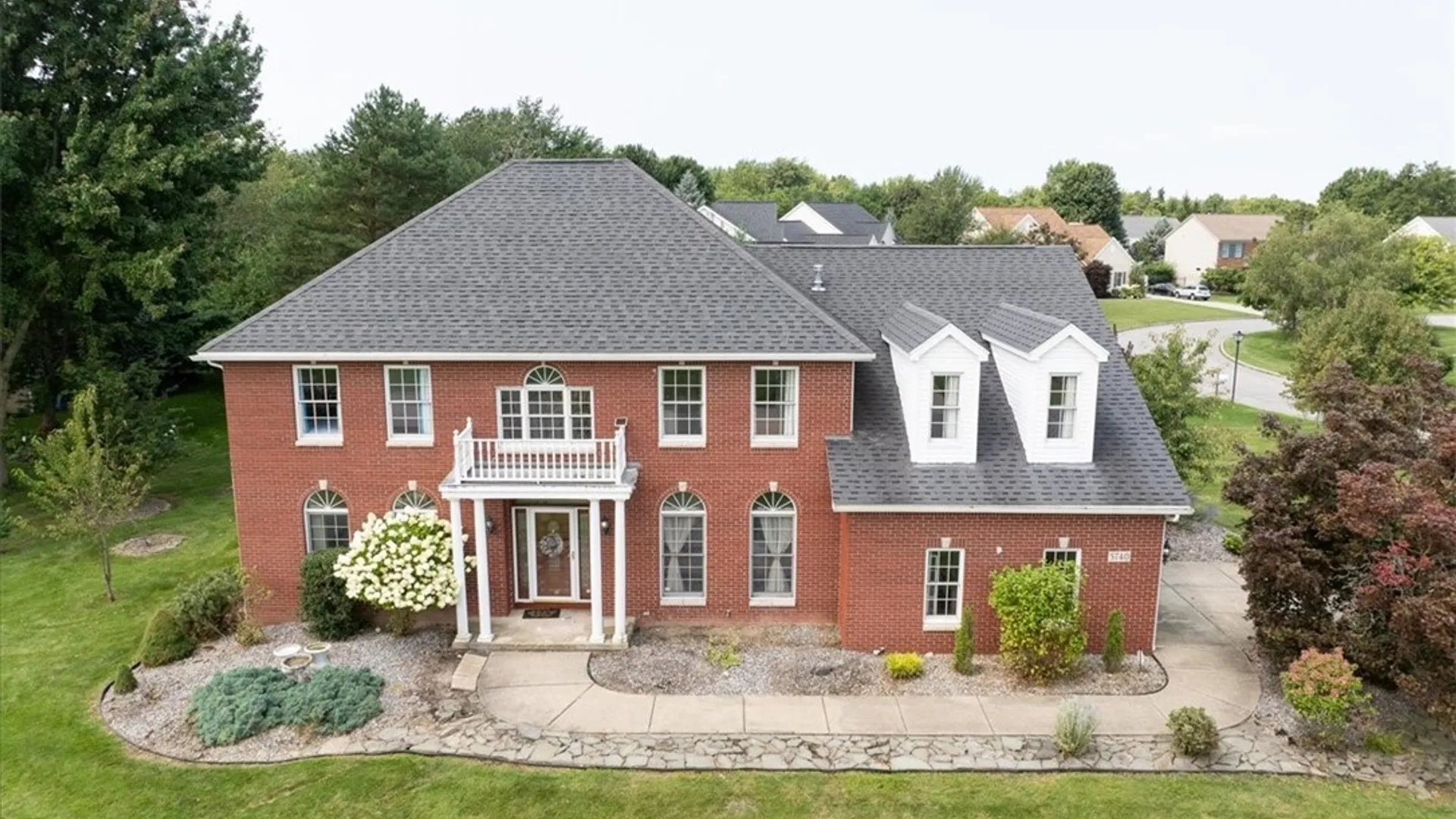 Property at 5740 Marthas Vineyard, Clarence, NY 14032 4