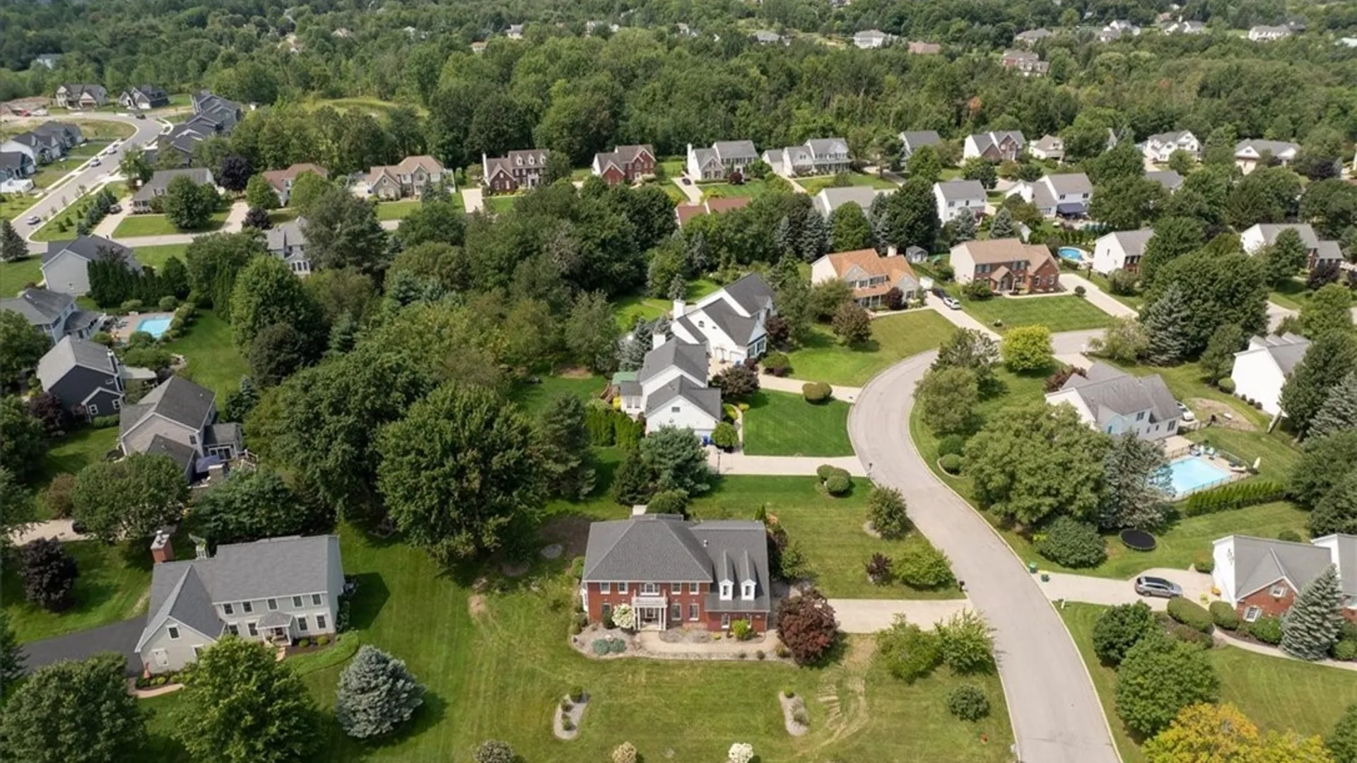 Property at 5740 Marthas Vineyard, Clarence, NY 14032 38