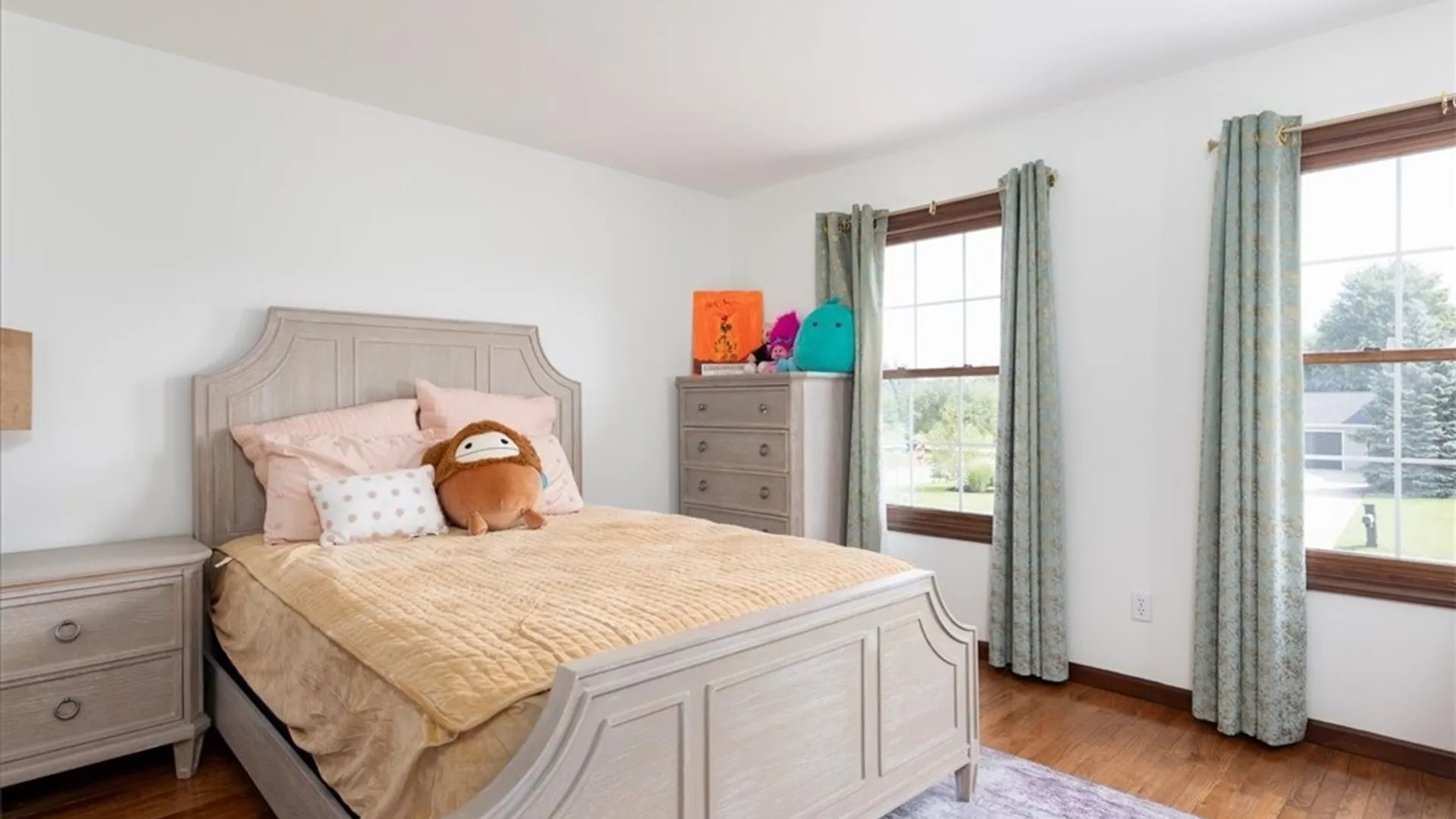 Property at 5740 Marthas Vineyard, Clarence, NY 14032 26