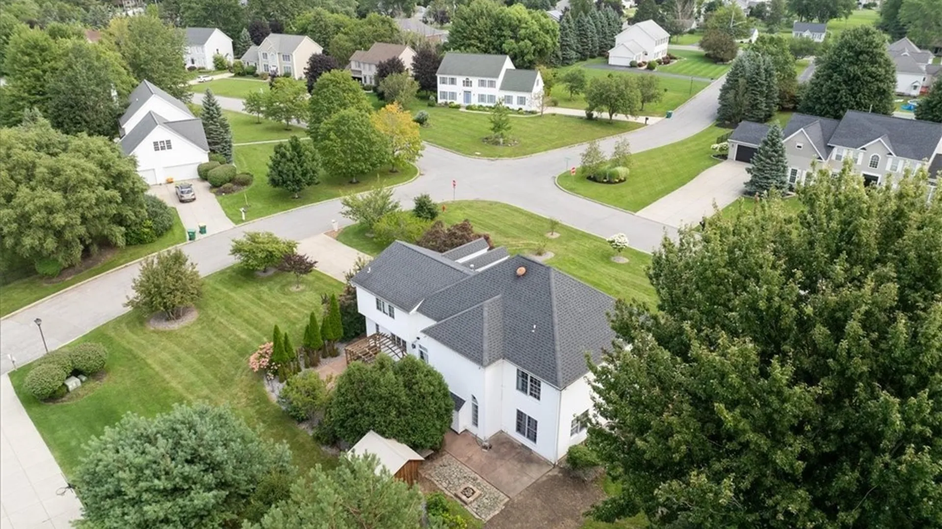 Property at 5740 Marthas Vineyard, Clarence, NY 14032 32