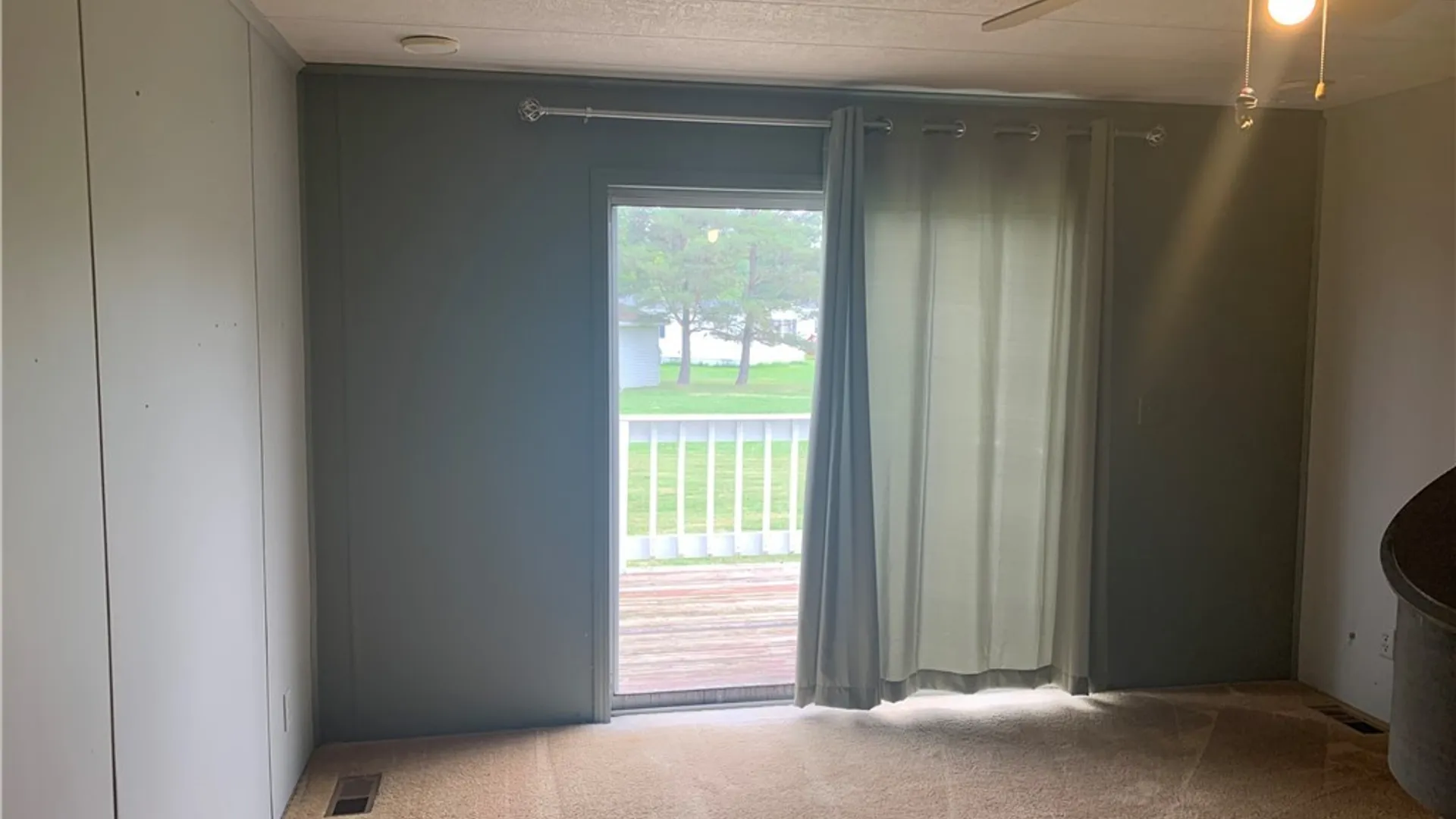 Property at 4 N Whispering Lane, Hamburg, NY 14075 15