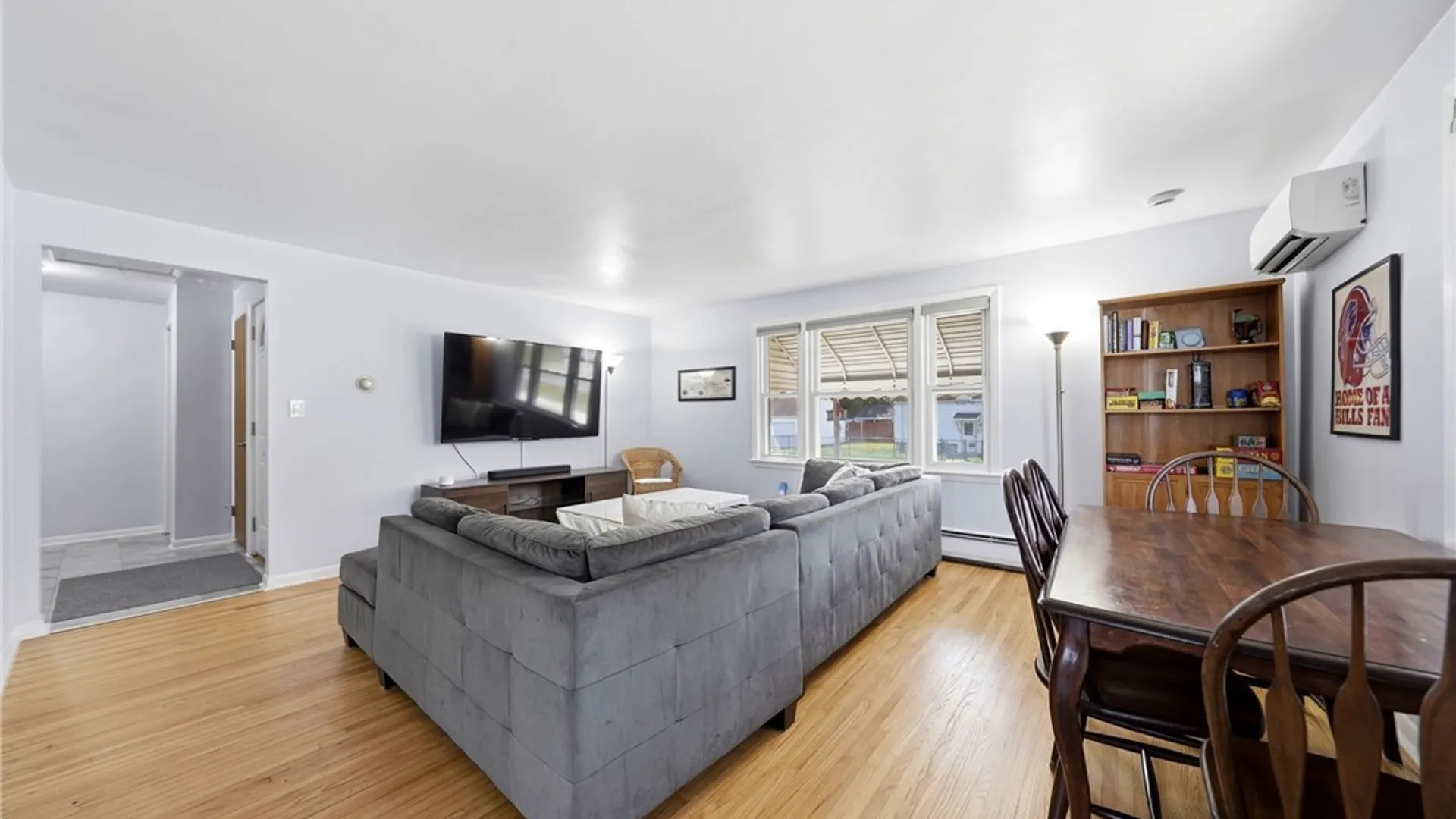Property at 142 Onondaga Avenue, West Seneca, NY 14220 19