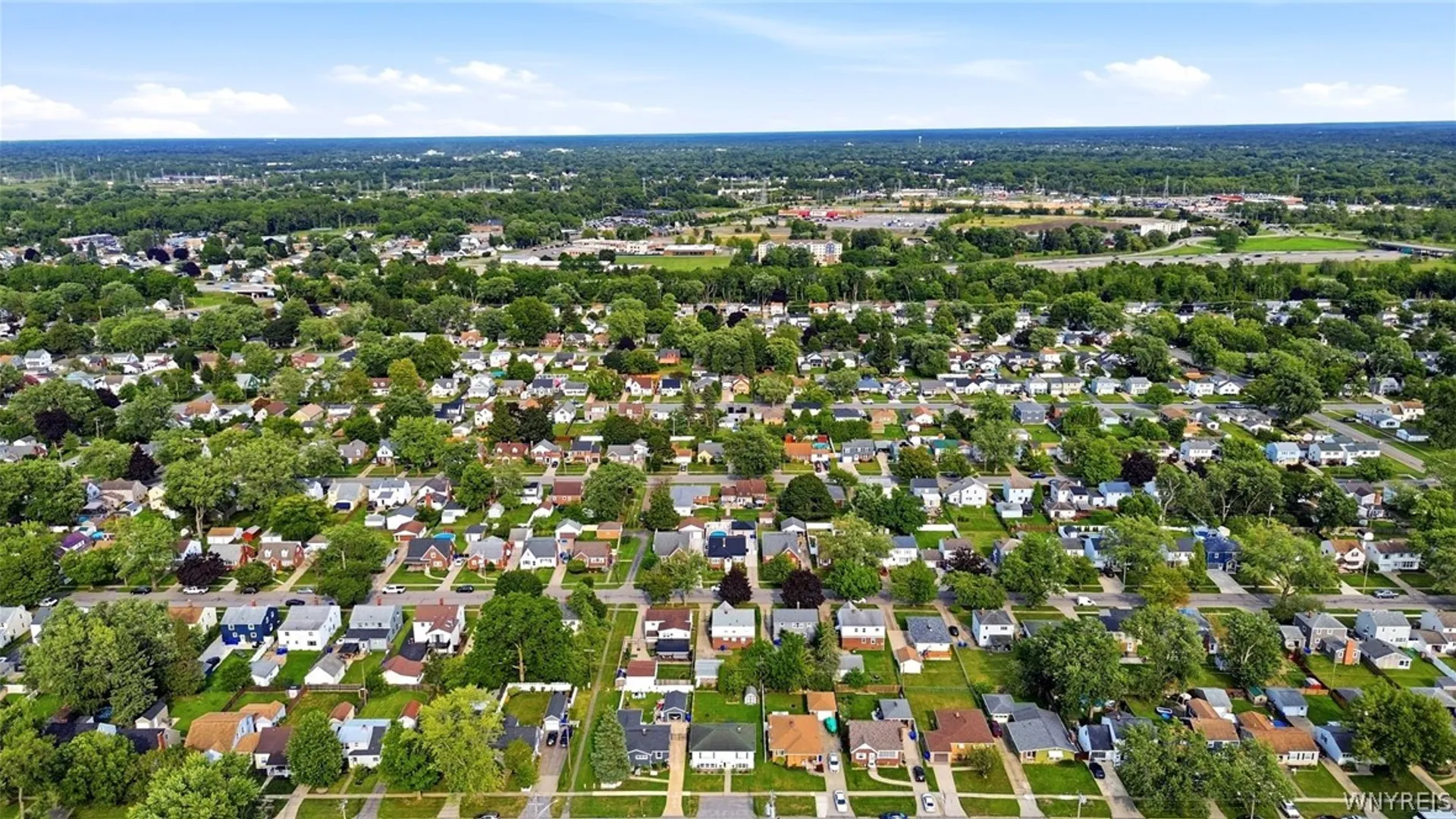 Property at 142 Onondaga Avenue, West Seneca, NY 14220 42
