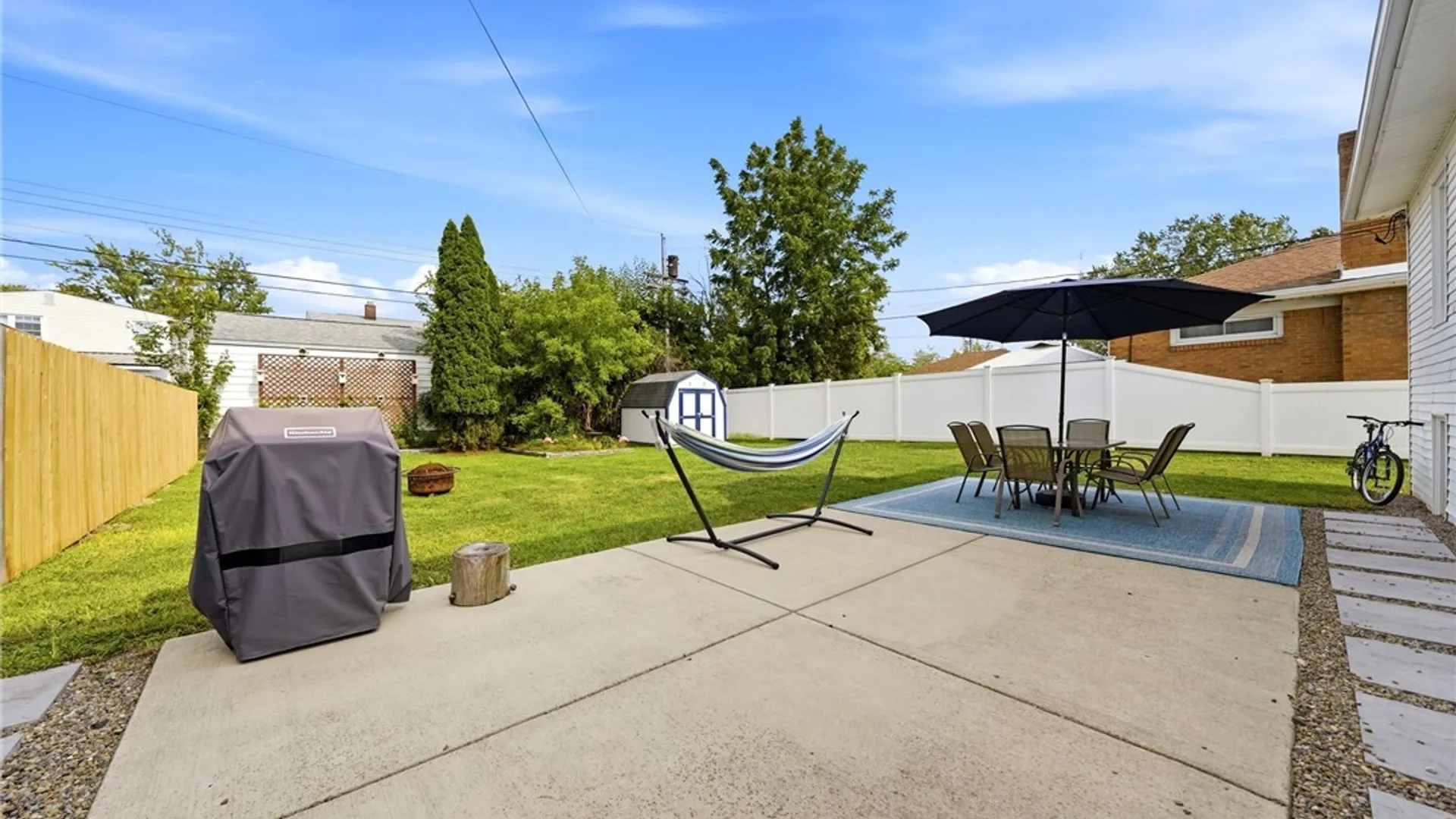 Property at 142 Onondaga Avenue, West Seneca, NY 14220 33