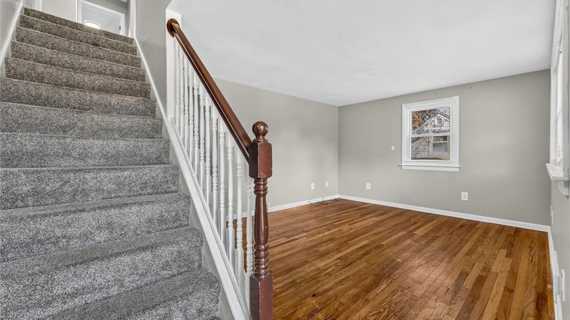 Property at 414 Beverly Drive, Camillus, NY 13219 8