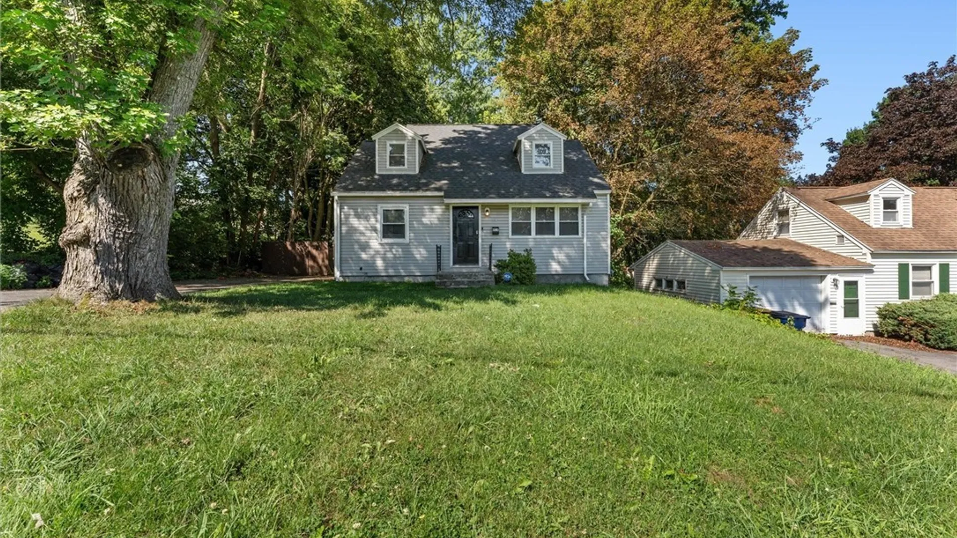 Property at 414 Beverly Drive, Camillus, NY 13219 3