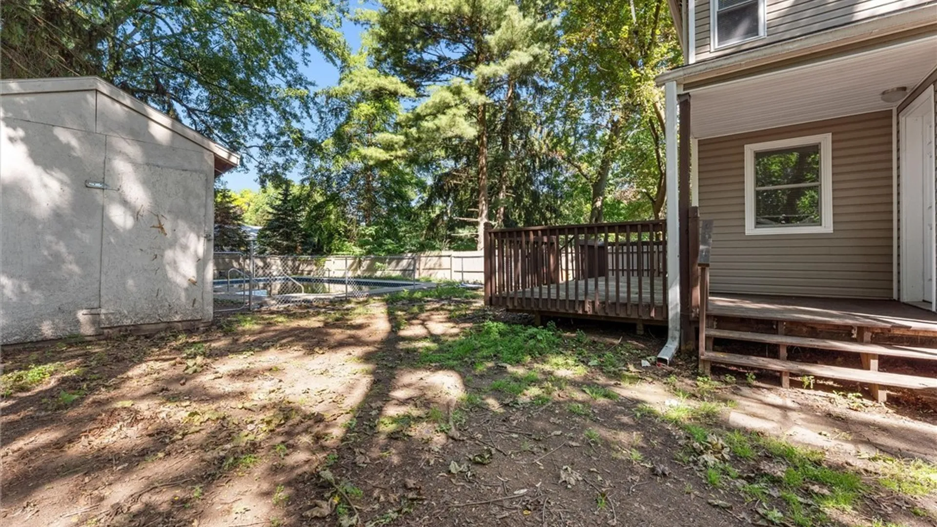 Property at 414 Beverly Drive, Camillus, NY 13219 38