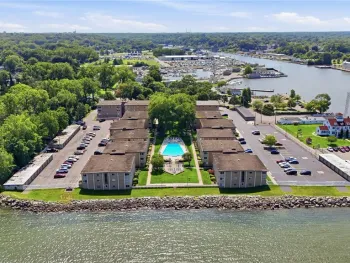 Property at 811 Westage At The Harbor, Irondequoit, NY 14617