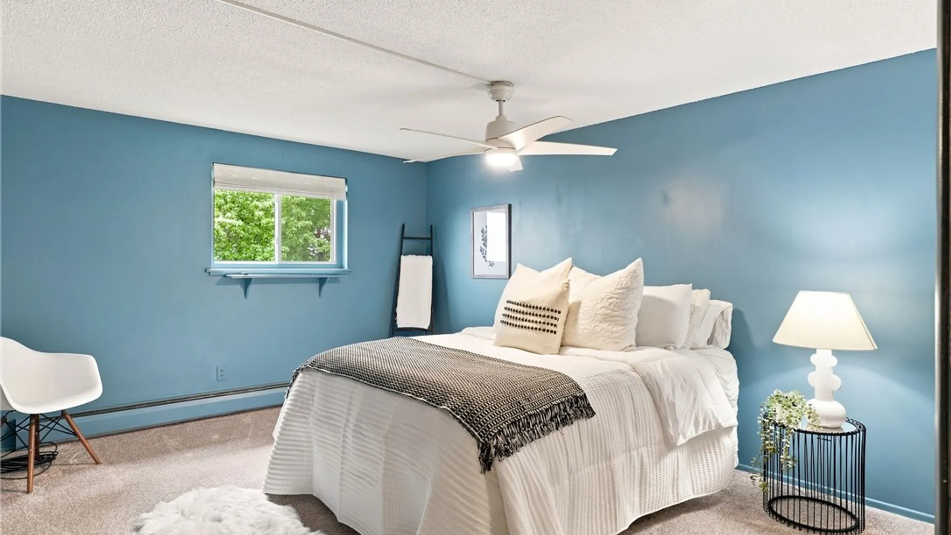 Property at 811 Westage At The Harbor, Irondequoit, NY 14617 17
