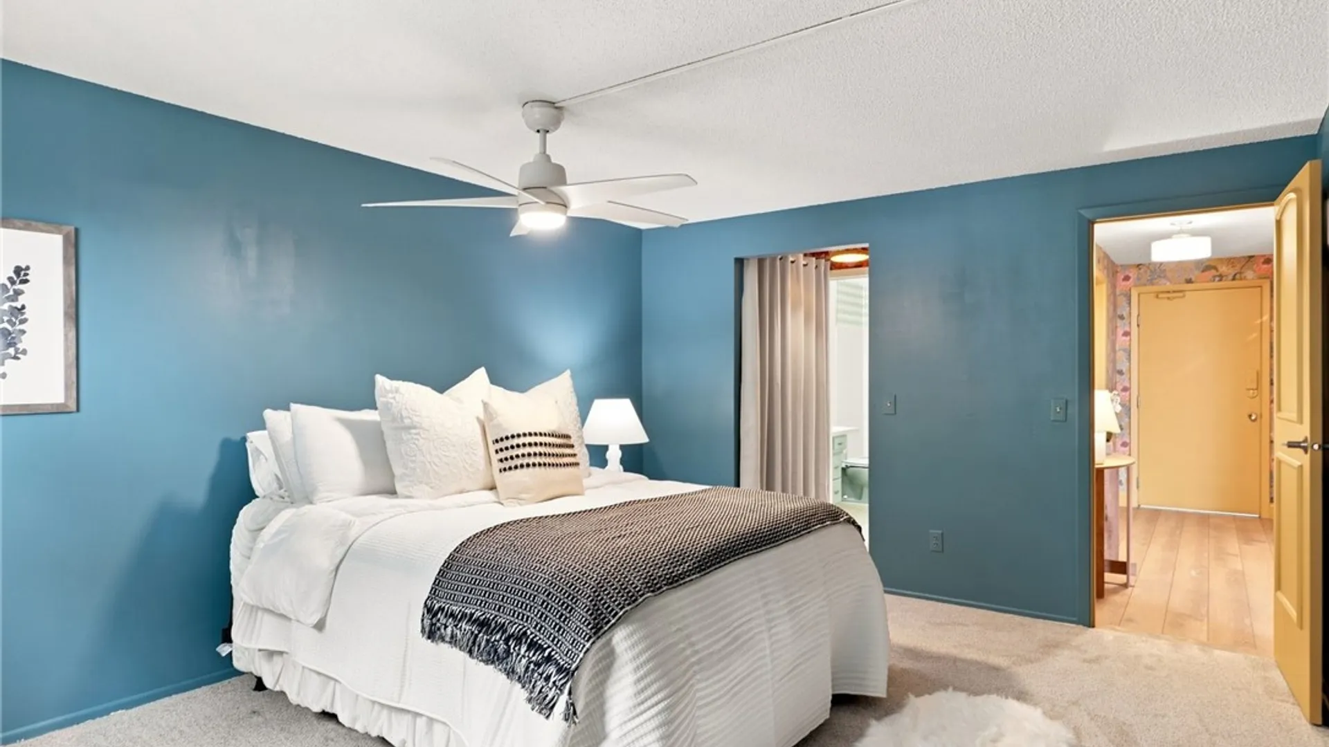 Property at 811 Westage At The Harbor, Irondequoit, NY 14617 18